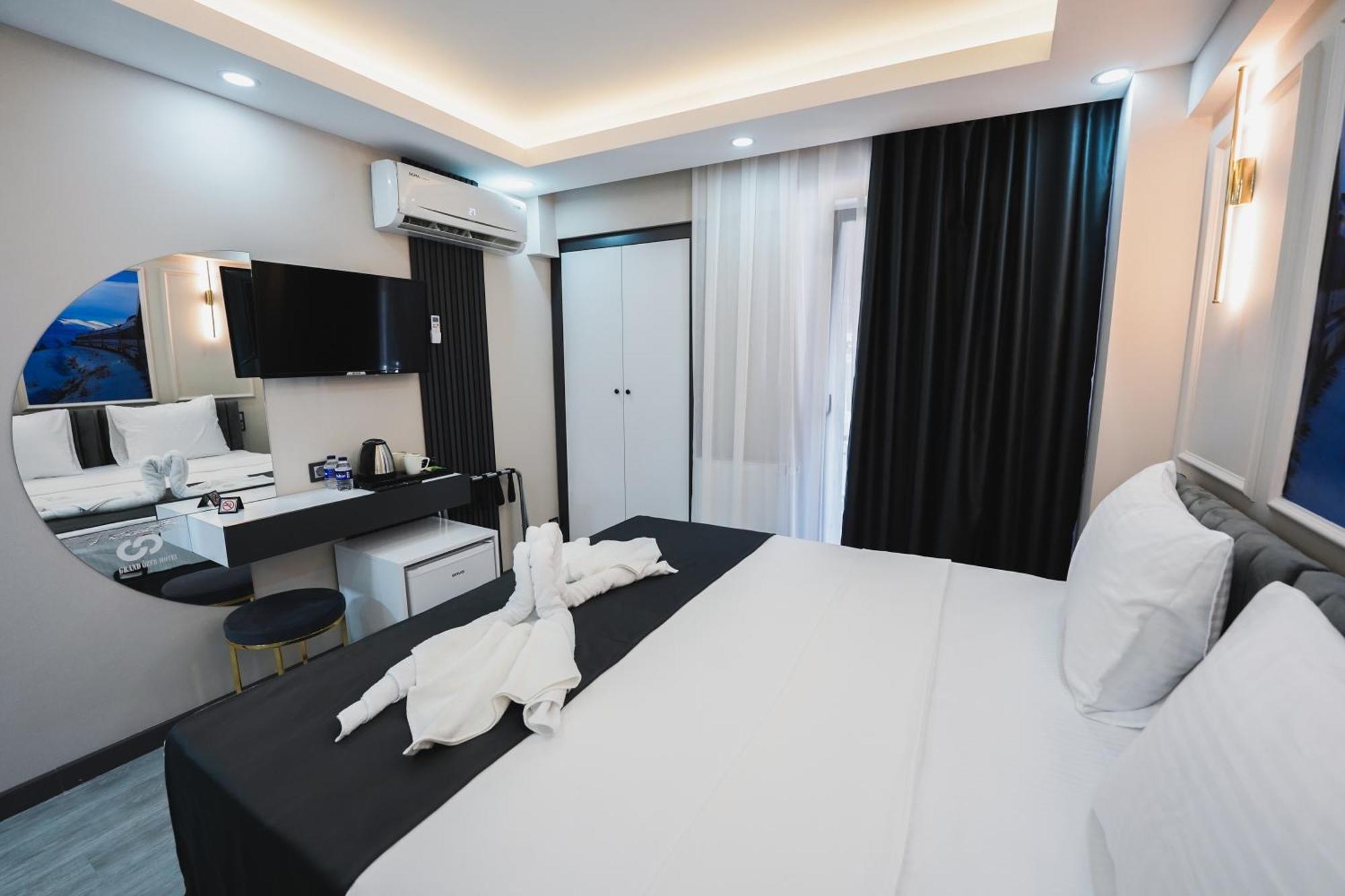 Grand Oezer Hotel Provincia di Provincia di Istanbul Esterno foto